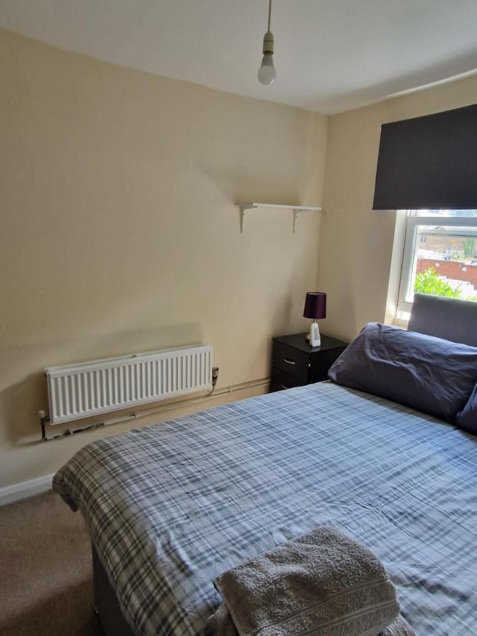 Maidstone Heights III - 1 Bedroom In Maidstone! Dış mekan fotoğraf