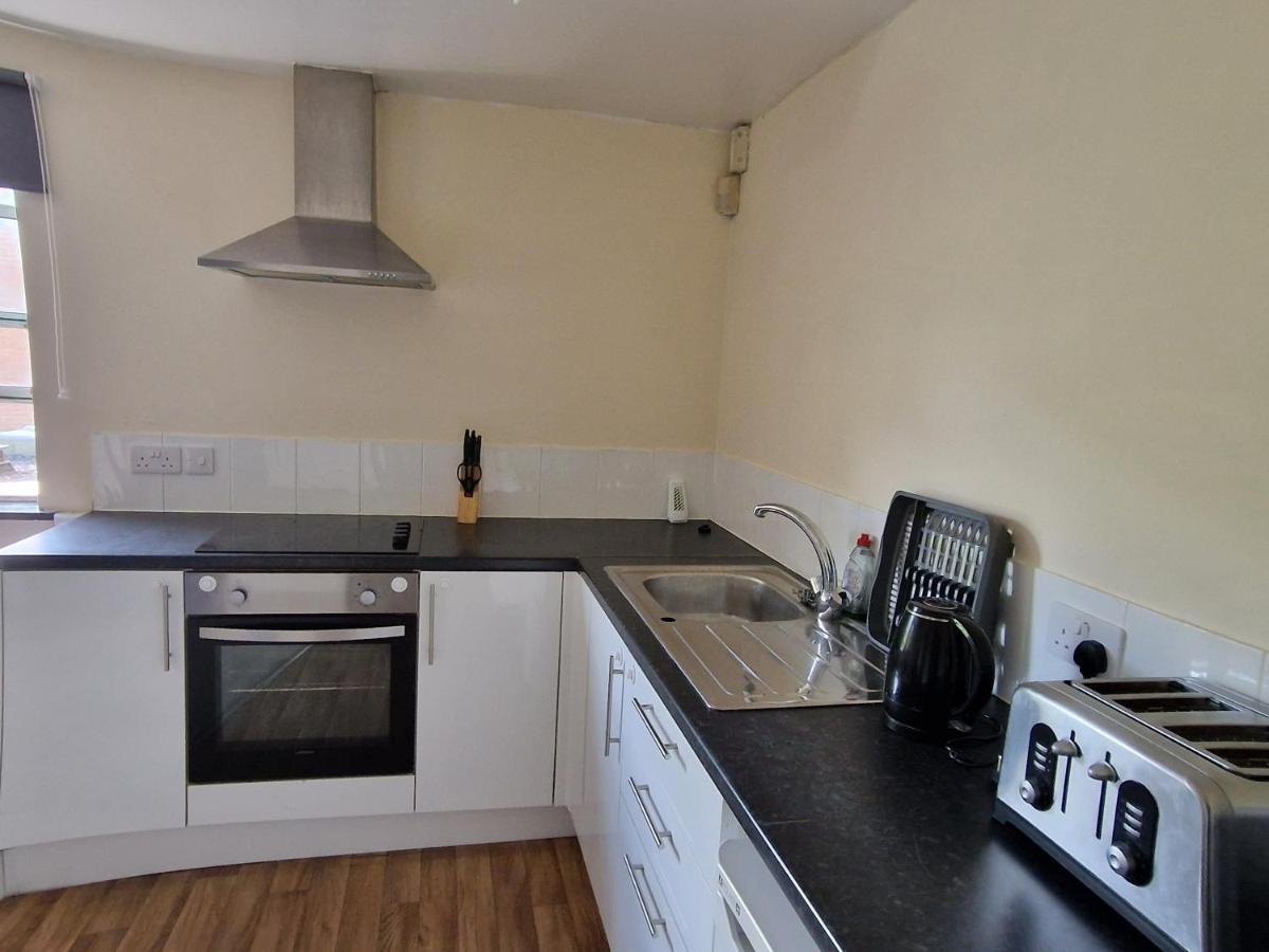 Maidstone Heights III - 1 Bedroom In Maidstone! Dış mekan fotoğraf